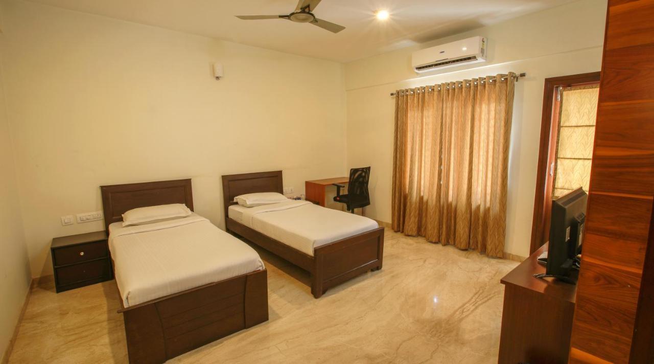 بنغالور Falcon Suites Yelahanka New Town المظهر الخارجي الصورة
